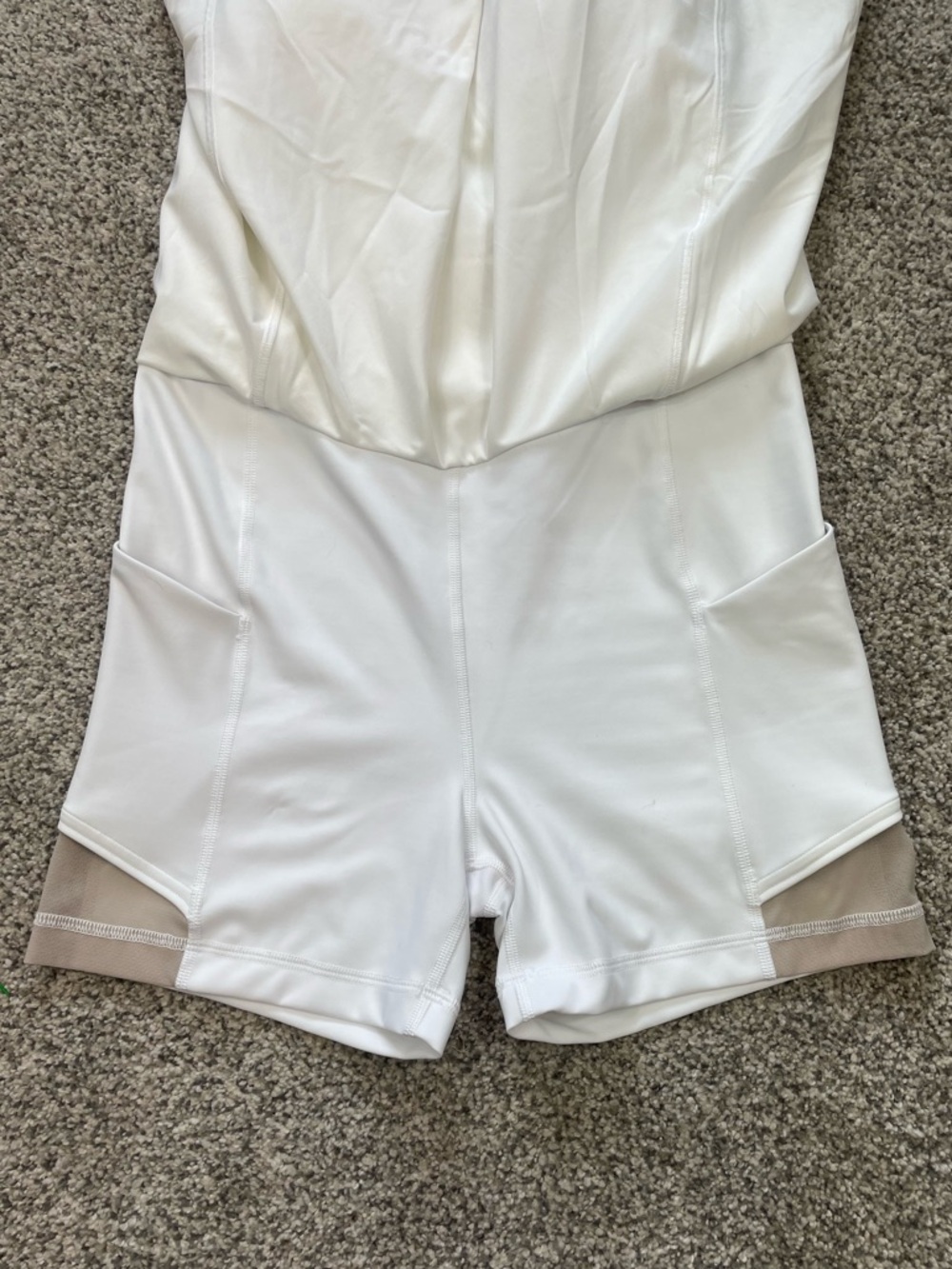 Lululemon Court Crush white tennis dress, size 6, - Picture 8 of 8